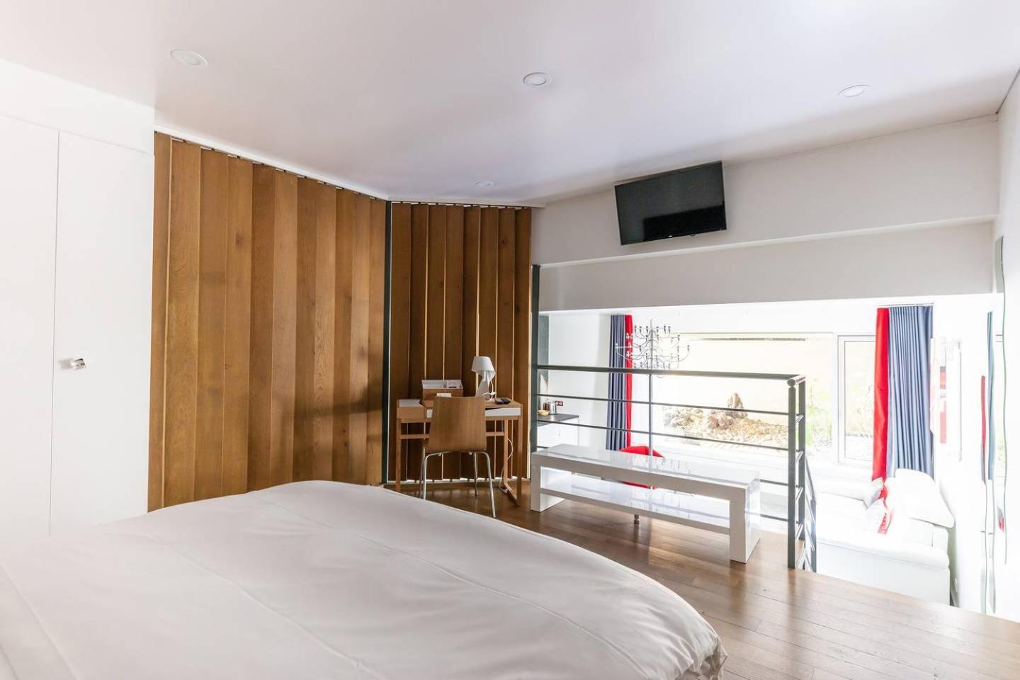 Home In Paris Marais Elegant Flat In Old Париж Екстериор снимка
