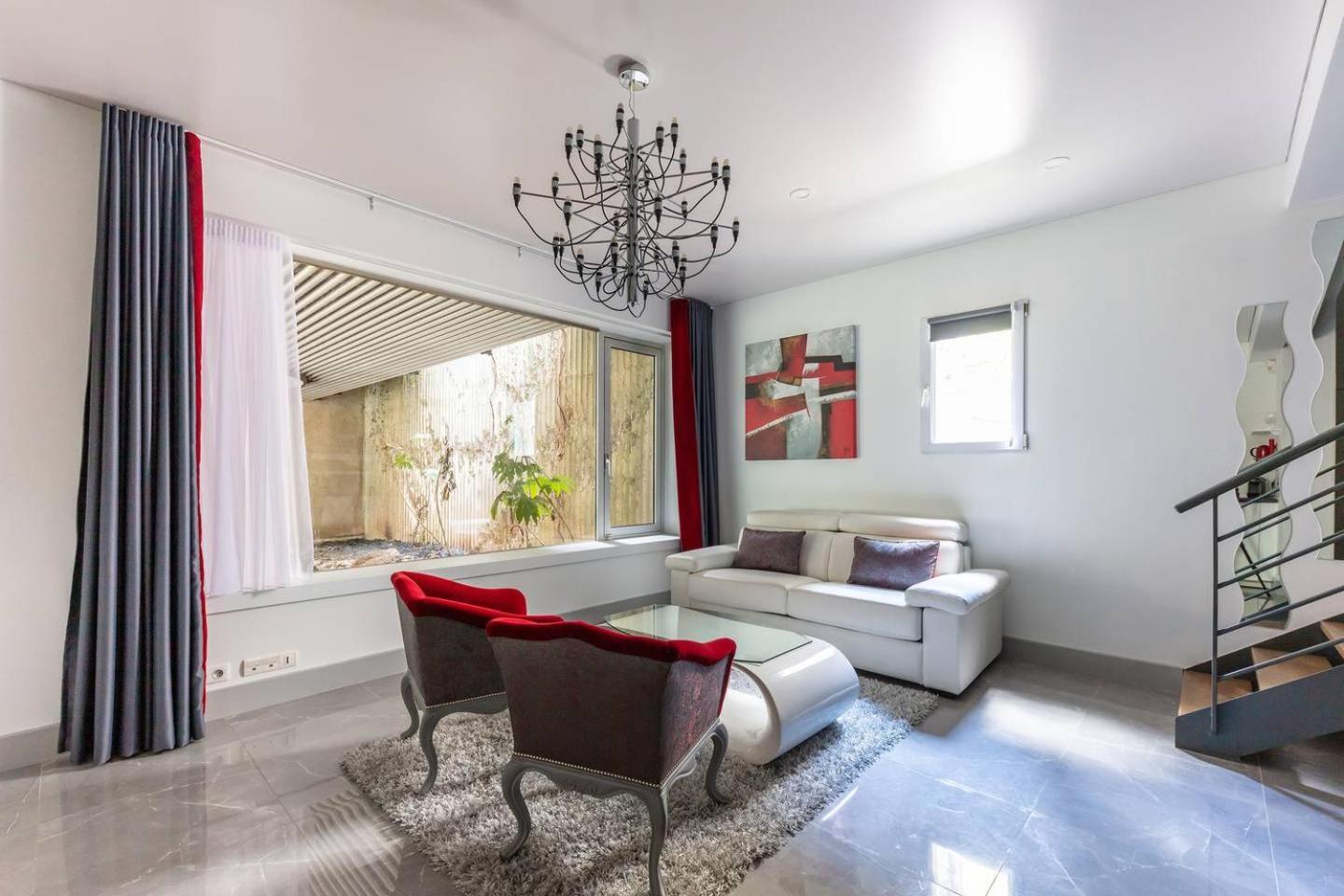 Home In Paris Marais Elegant Flat In Old Париж Екстериор снимка